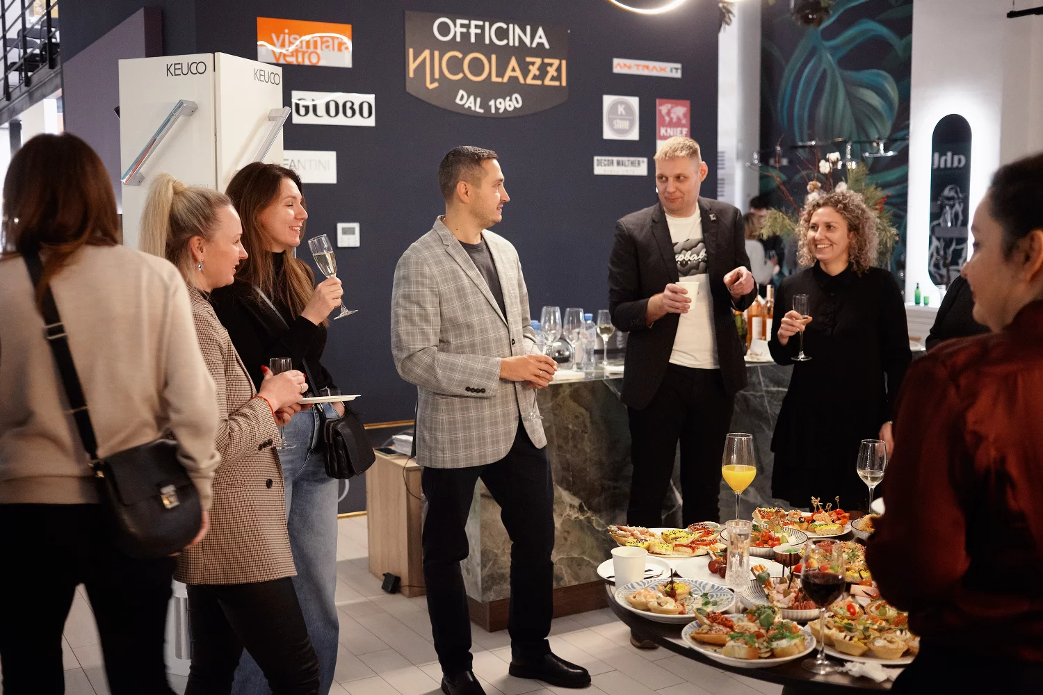 Встреча с друзьями. FABBRICA.CLUB. Nicolazzi и Carimali