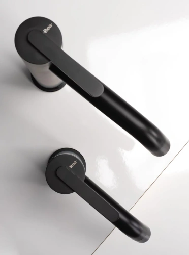 Смеситель для умывальника Rea Ontario black matt B5504