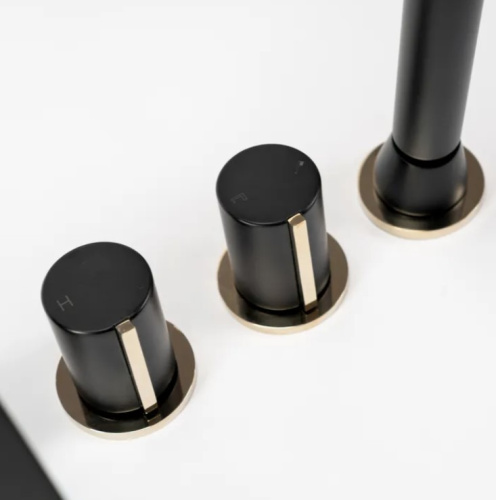 Смеситель для ванны Rea Icon Black matt B3622