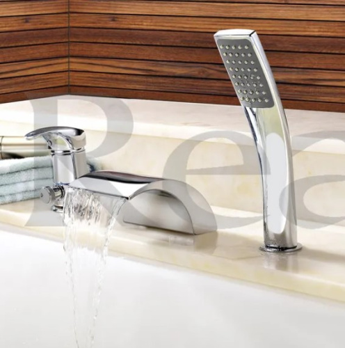 Смеситель для ванны Rea Riven B0457