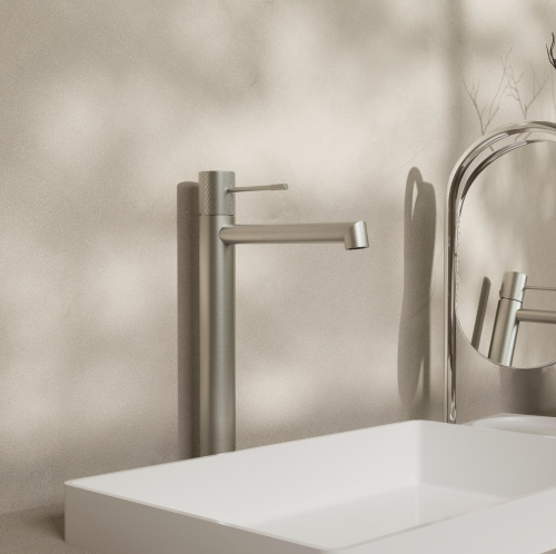 Смеситель для раковины Vincea Desire VBF-1D2BN