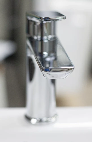 Смеситель для умывальника Vivi Felice 0130