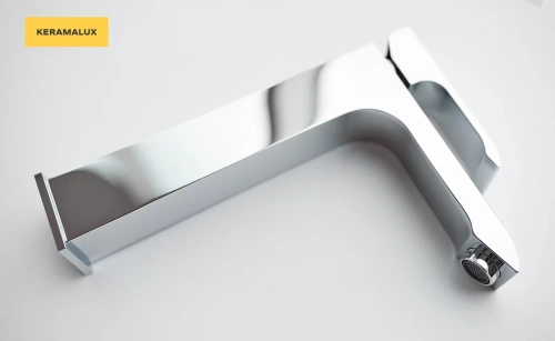 Смеситель для умывальника Ahti Rauma RM202001