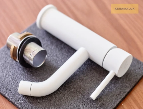 Смеситель для умывальника Vivi Felice 0630 bianco opaco