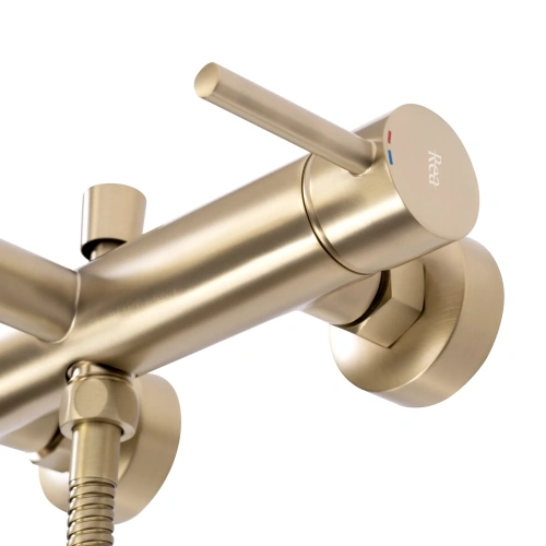 Смеситель для ванны Rea Lungo Gold matt B8010