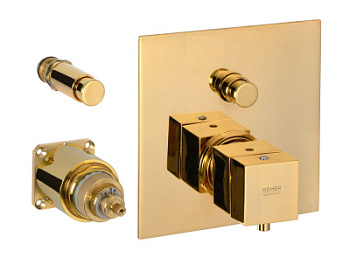 Смеситель для душа Remer Q-Elegance QT09KBDO, золото глянцевое