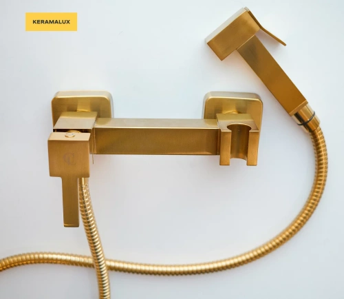 Гигиенический душ CeramaLux DBS/007 золотой матовый